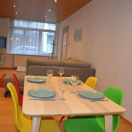 Apartment Cozy For 4 Steps From The *